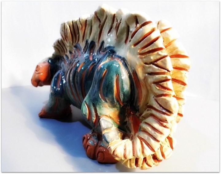 Dinosaurio cerámica