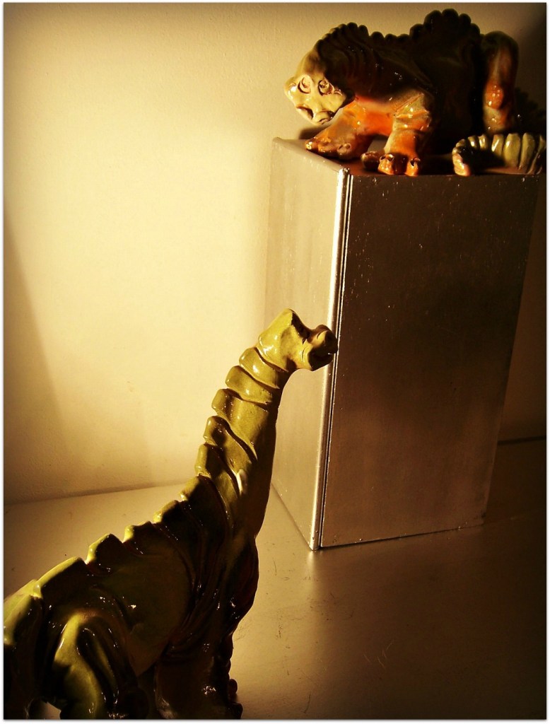 Dinosaurios de cerámica