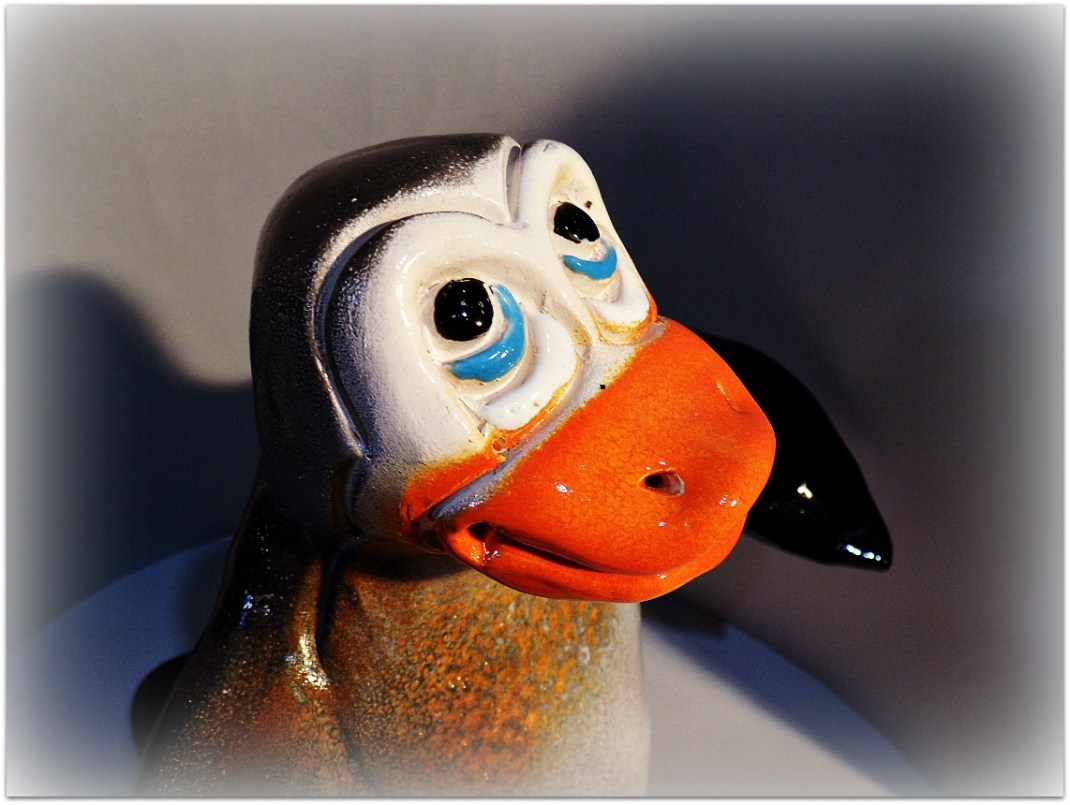 Pingüino de cerámica