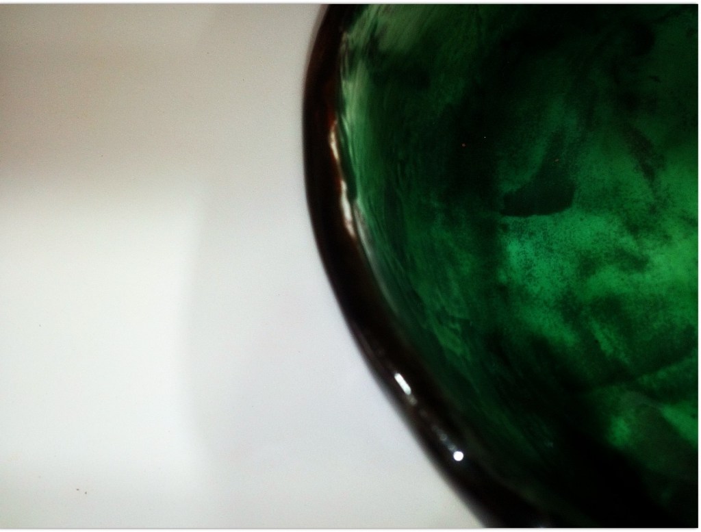 Cuencos de cerámica esmaltada